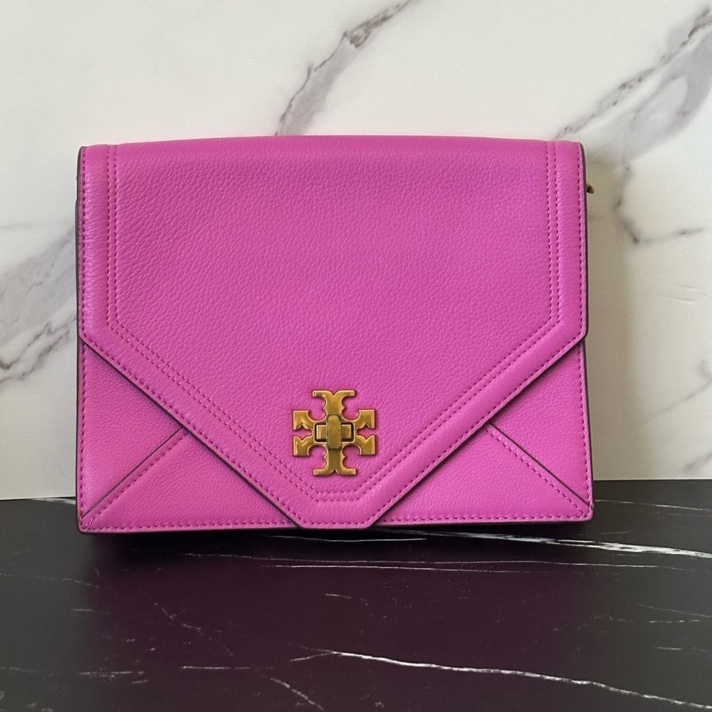 💜Tory Burch Kira Clutch/ Cross Body Bag /Bright Orchid🩷 - Picture 3 of 11